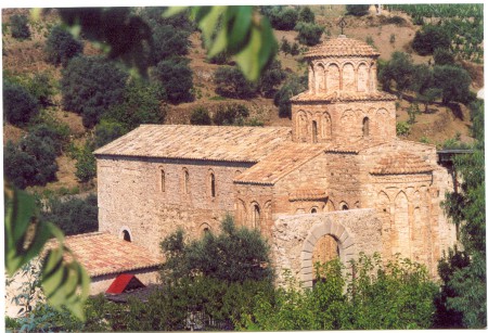 Το καθολικό του ι.ν. Αγ. Ιωάννου Θεριστή στην Καλαβρία